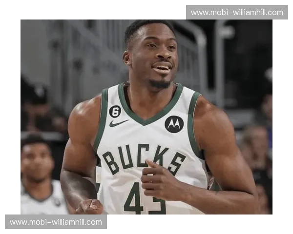 雄鹿里弗斯调整进攻体系 字母哥缺阵下更多依赖外线投射但效率低下